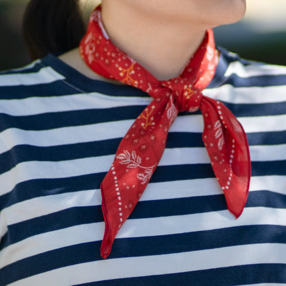 The three hares Bandana | Red