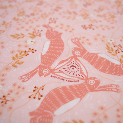 The three hares Bandana | Pink