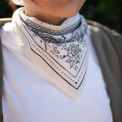 Roll the dice bandana | White